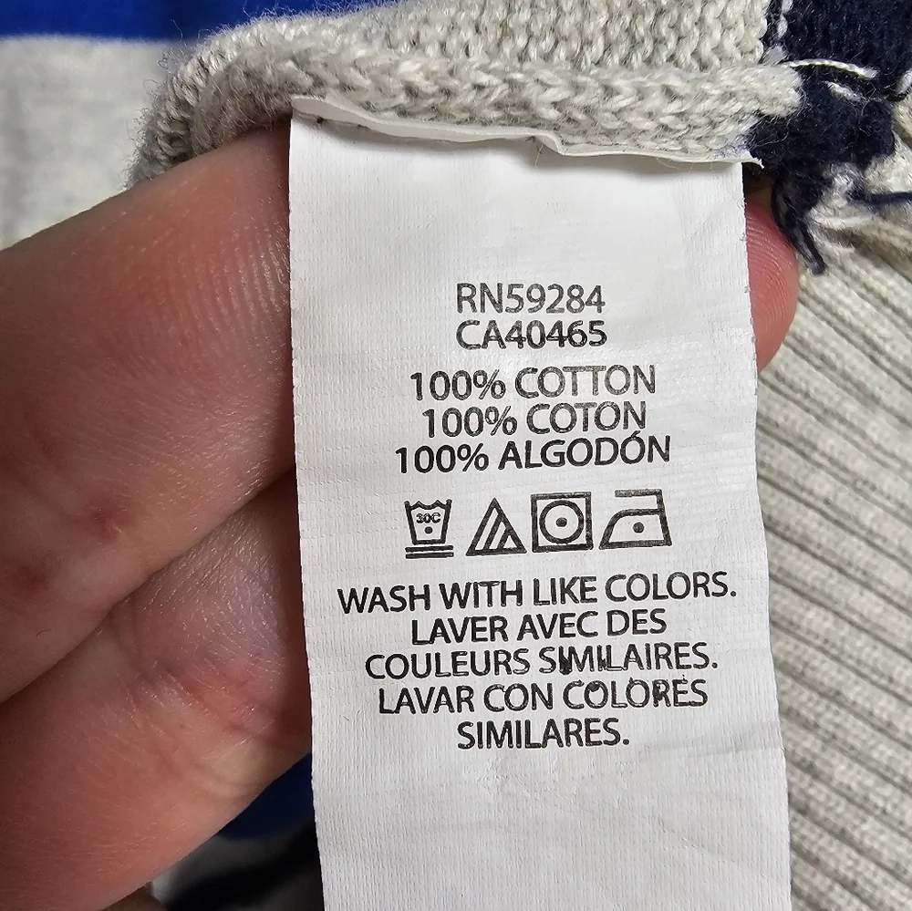 EUC 10/12‎ pullover sweater